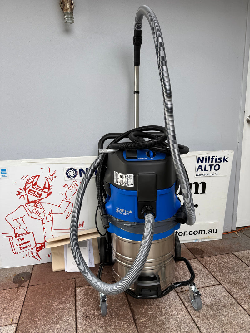 Nilfisk-Alto 761-21XC Wet and Dry Vacuum Cleaner COMPLETE With Trade Hose Kit and FREE Aussie Delivery!