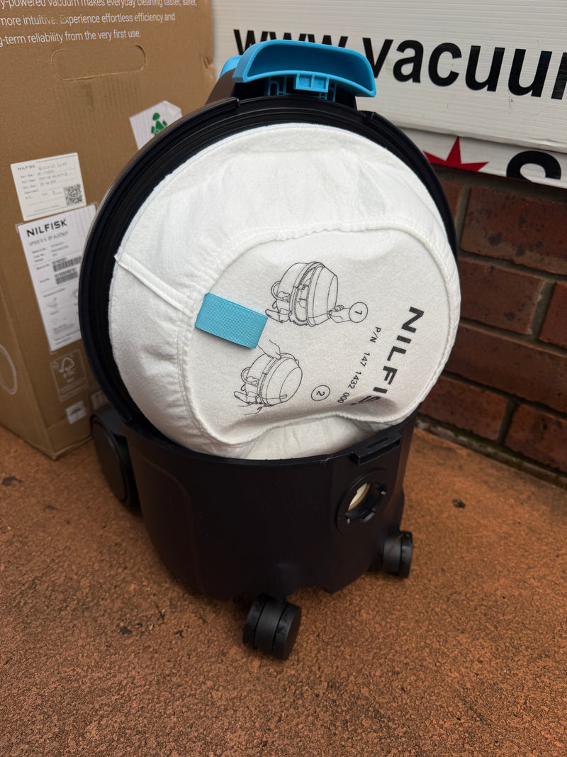 Nilfisk VP500 36V Li-ion Battery Powered HEPA Filtered Vacuum Cleaner Up To 55 mins Run-time - FREE Aussie Delivery!