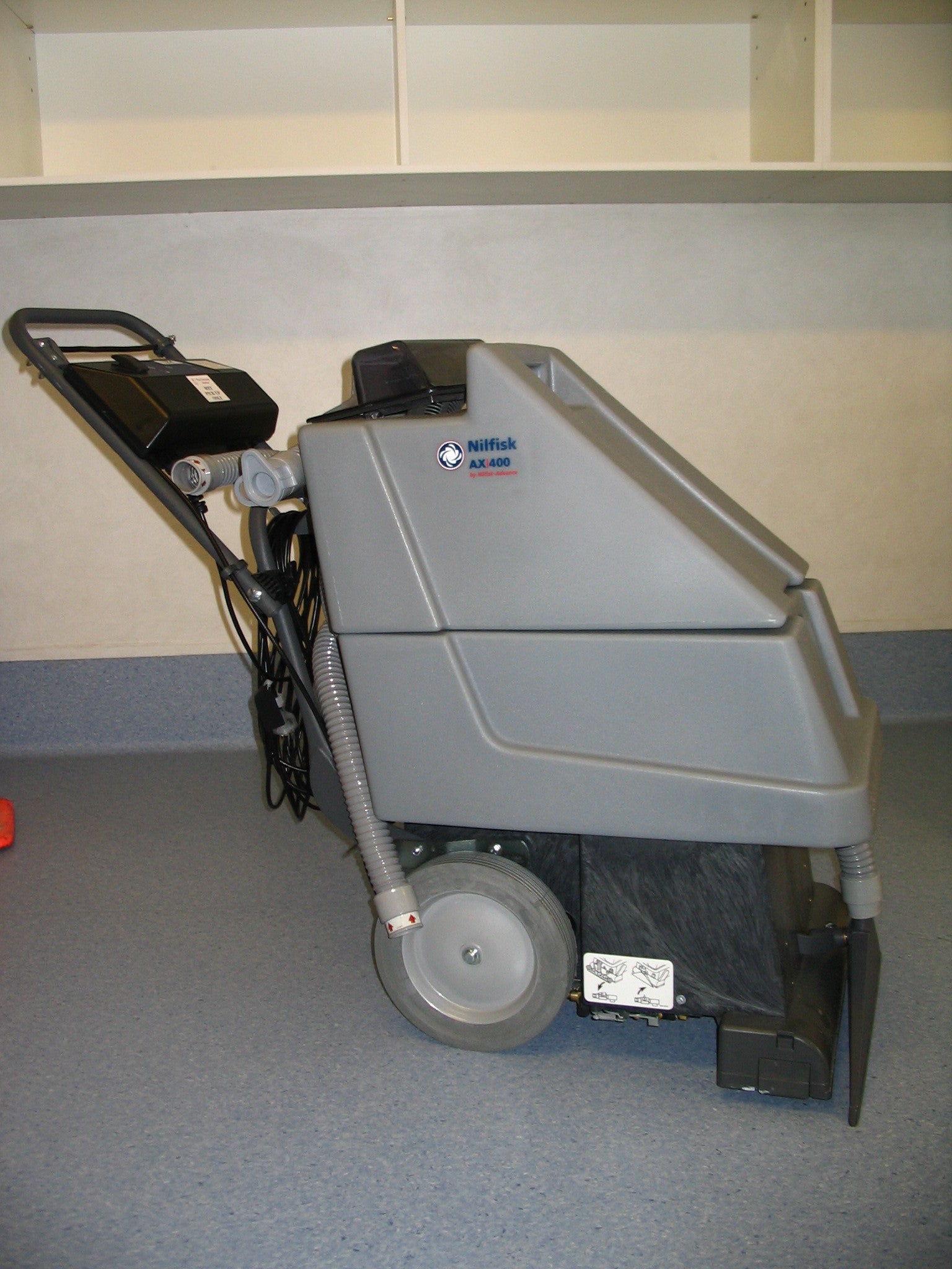 Nilfisk-Advance AX400 Carpet Extraction Machine Page For Info Only