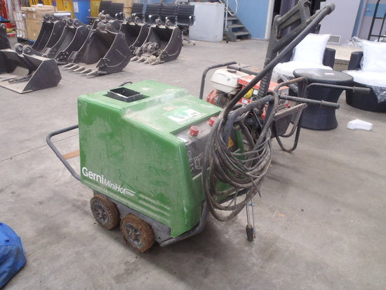 GERNI Mini Hot Professional 3 Phase Hot Water Pressure Washer - Obsolete - This Page Is For Your Information Only
