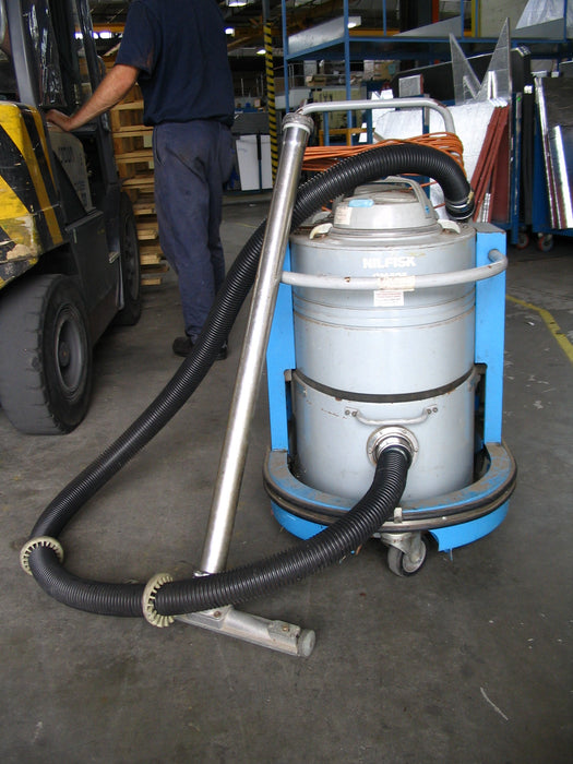 Nilfisk 400mm x 50mm Aluminium Wheeled Floor Industrial Vacuum Cleaner Nozzle - TVD The Vacuum Doctor