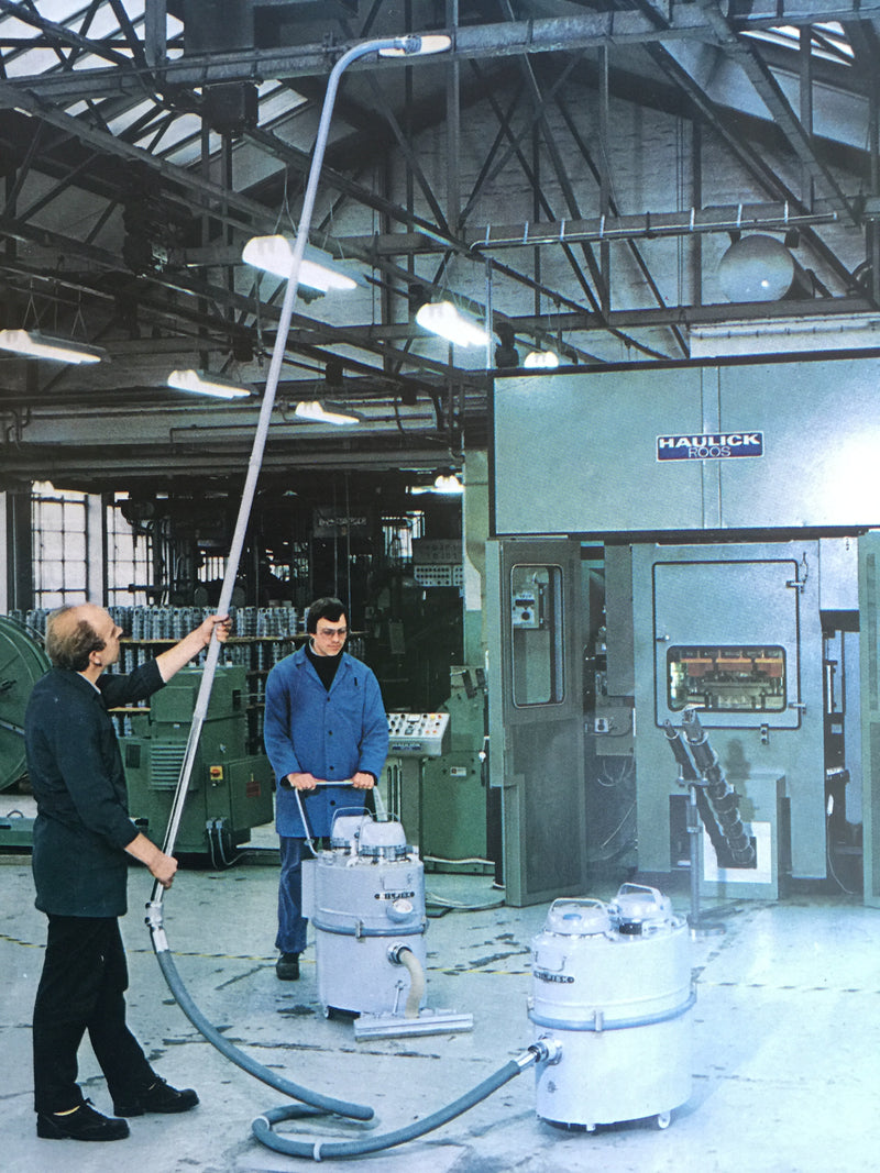 Nilfisk Internal RSJ Overhead Industrial Vacuum Cleaning Wooden Brush Nozzle SECONDHAND - TVD The Vacuum Doctor