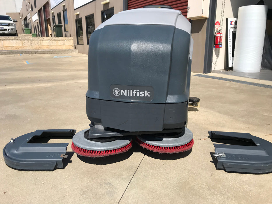 Nilfisk SC901 Heavy Duty Battery Scrubber Drier Complete With FREE DELIVERY!