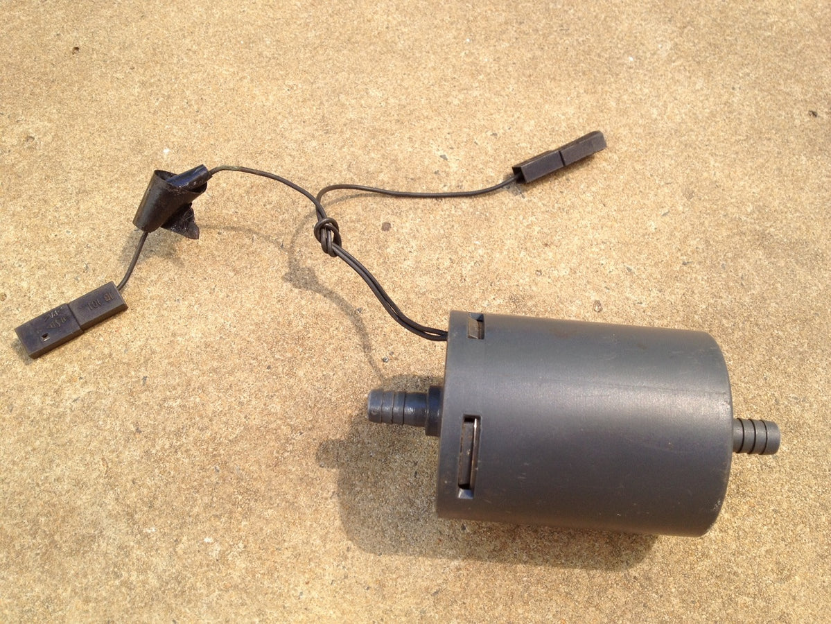 Kerrick Sabrina Handy Shampoo Machine 60PSI Solution Pump 230Volt — TVD ...