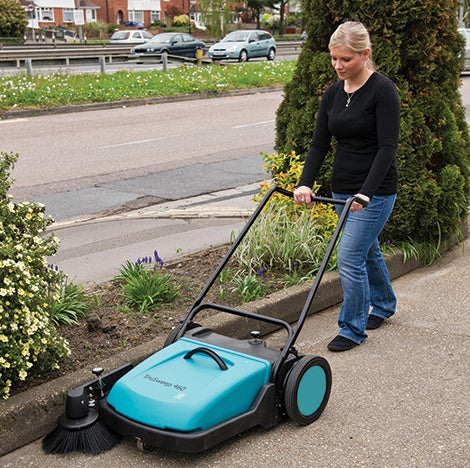 TruSweep 460 Robust Reliable Push Sweeper With 600mm Cleaning Path - TVD The Vacuum Doctor