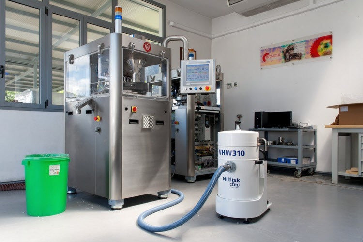 NilfiskCFM VHW 310 White Line Vacuum Cleaner Unit With 3 Phase Induction Motor - TVD The Vacuum Doctor